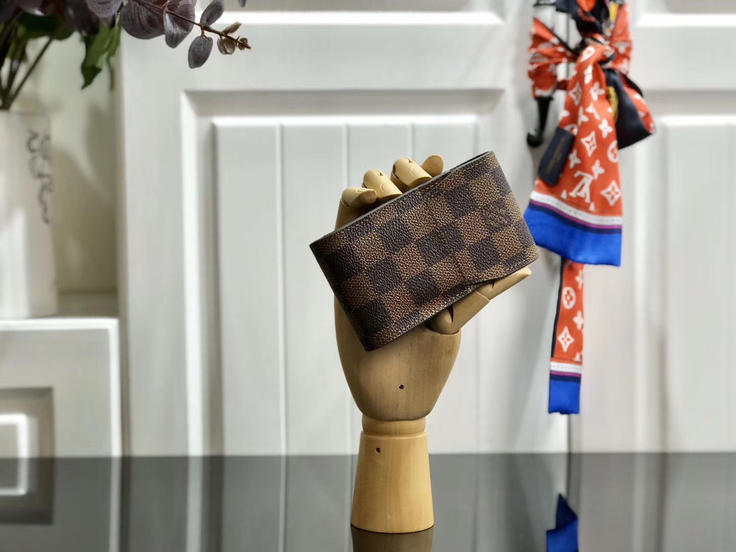 LV CIGARETTE CASE M63024