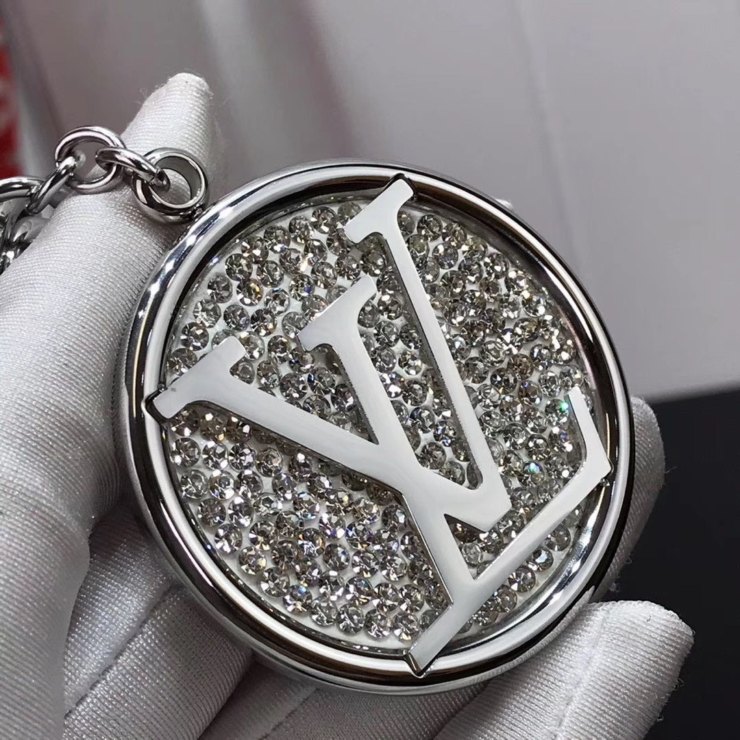 LV CIRCLE STRASS BAG CHARM AND KEY HOLDER M68464