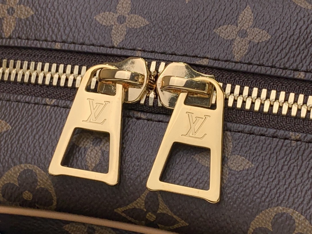 LV CITE BAG M46321