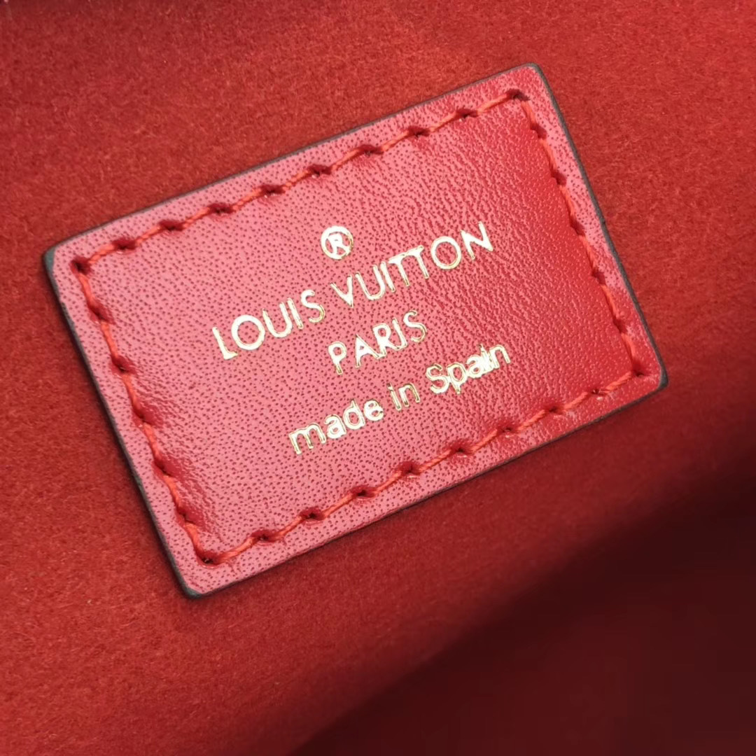 LV CITY POUCH M68761 