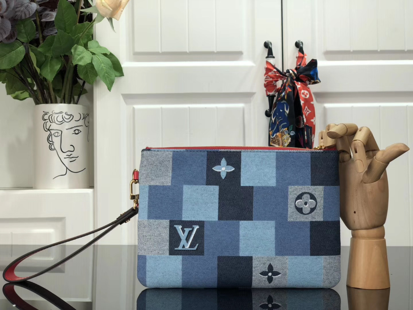 LV CITY POUCH M68761