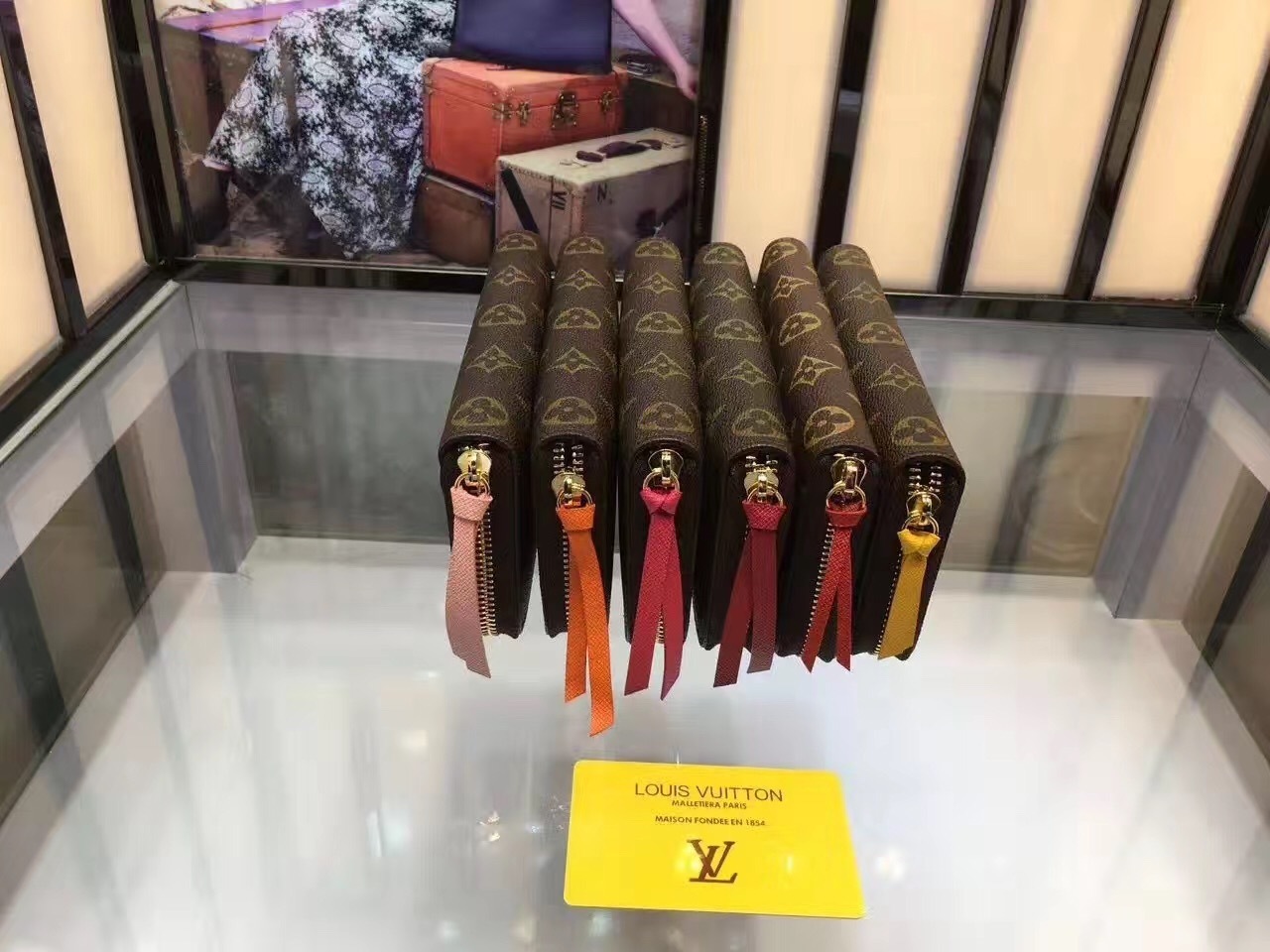 LV Clemence wallet 60744A