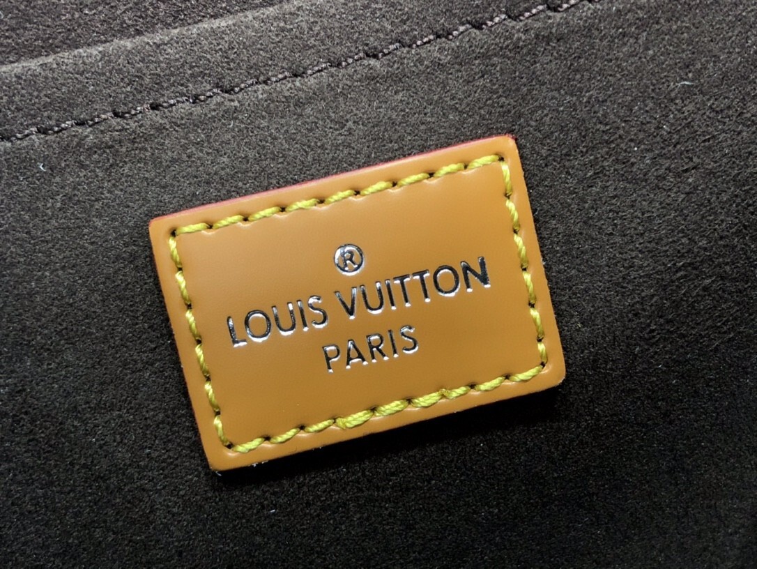 LV CLUNY MINI M58928