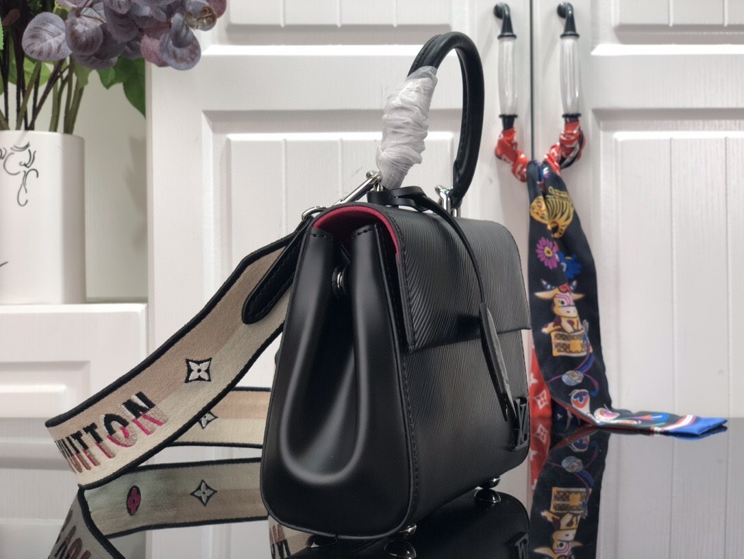 LV CLUNY MINI M58928