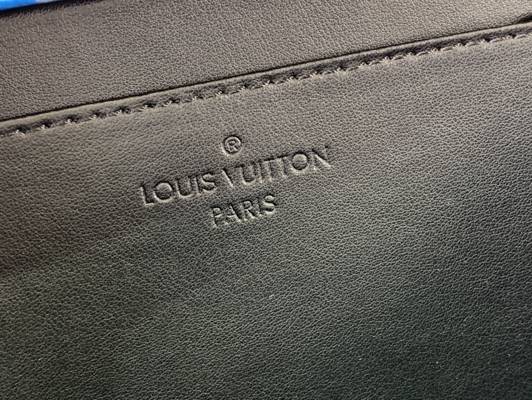 LV Clutch Box M11049 