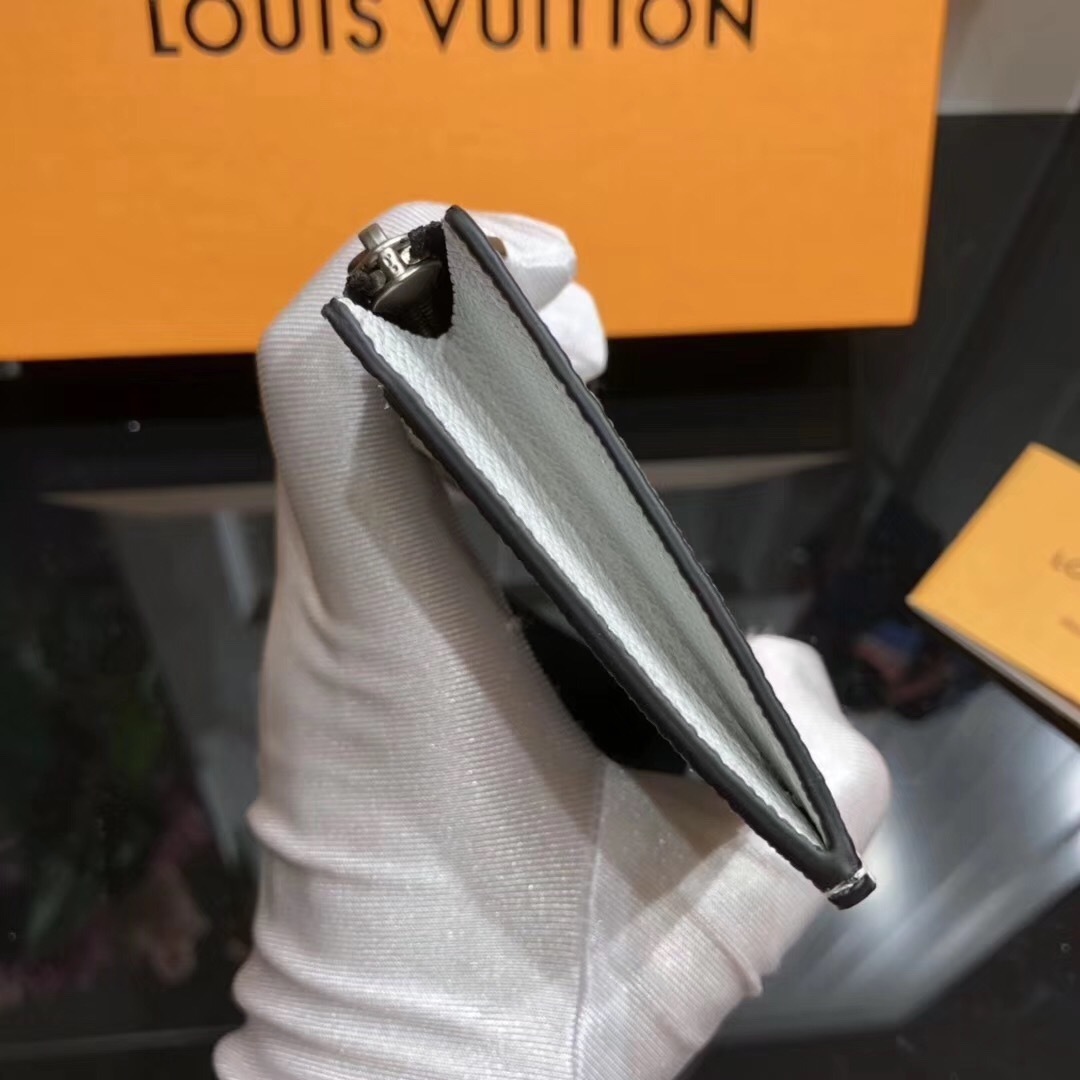 LV COIN CARD HOLDER M30270