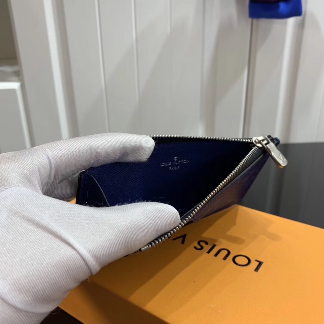 LV COIN CARD HOLDER M30270