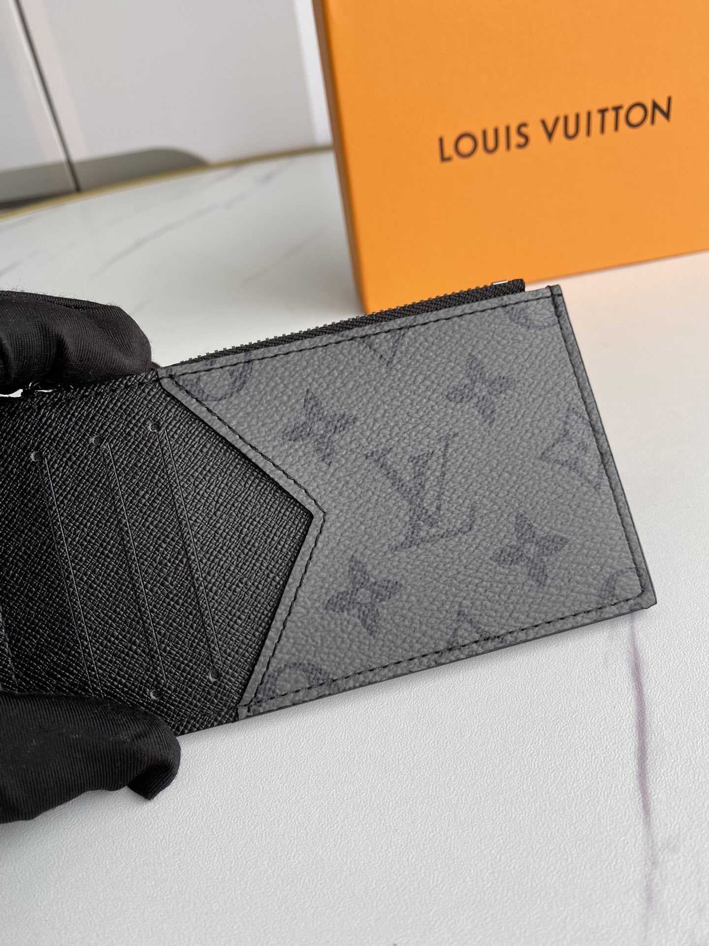 LV COIN CARD HOLDER N64038B