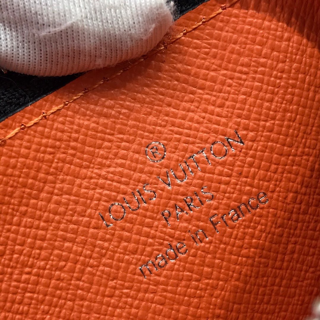 LV COIN CARD HOLDER N64038LC