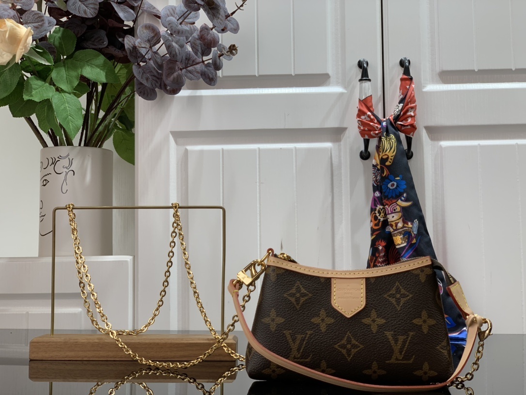 LV Coin purse M40309