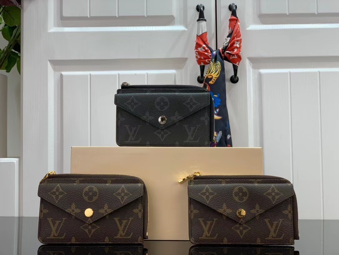 LV COIN PURSE M60167 