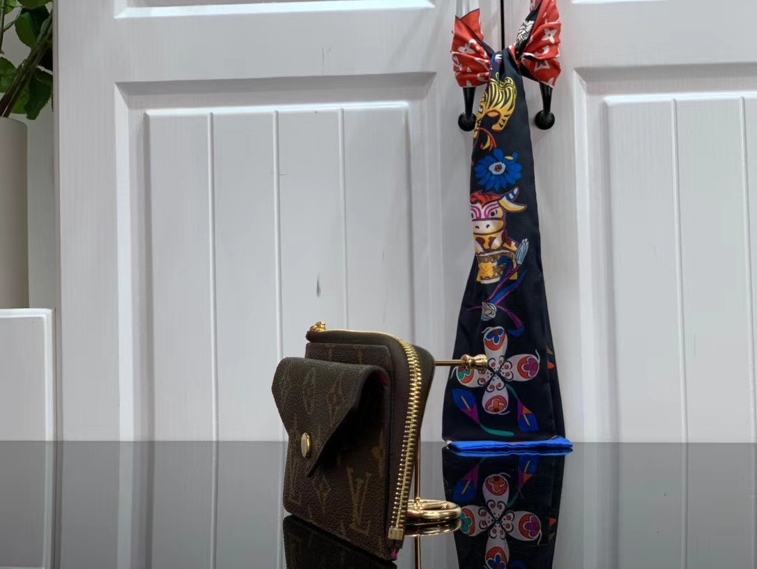 LV COIN PURSE M60167 