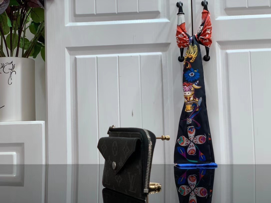 LV COIN PURSE M60167 