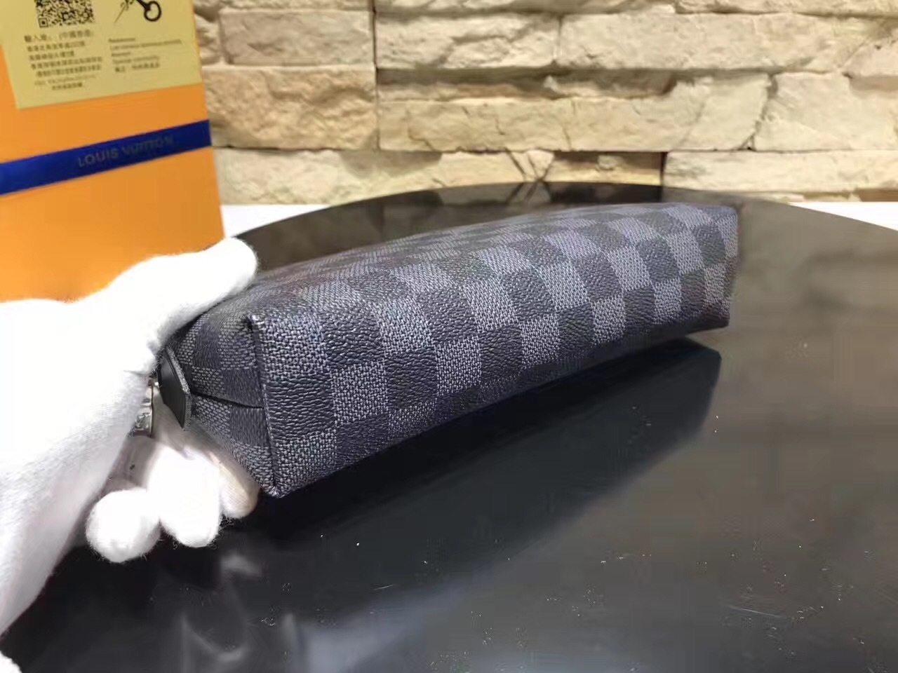 LV Cosmetic Bag M47353 