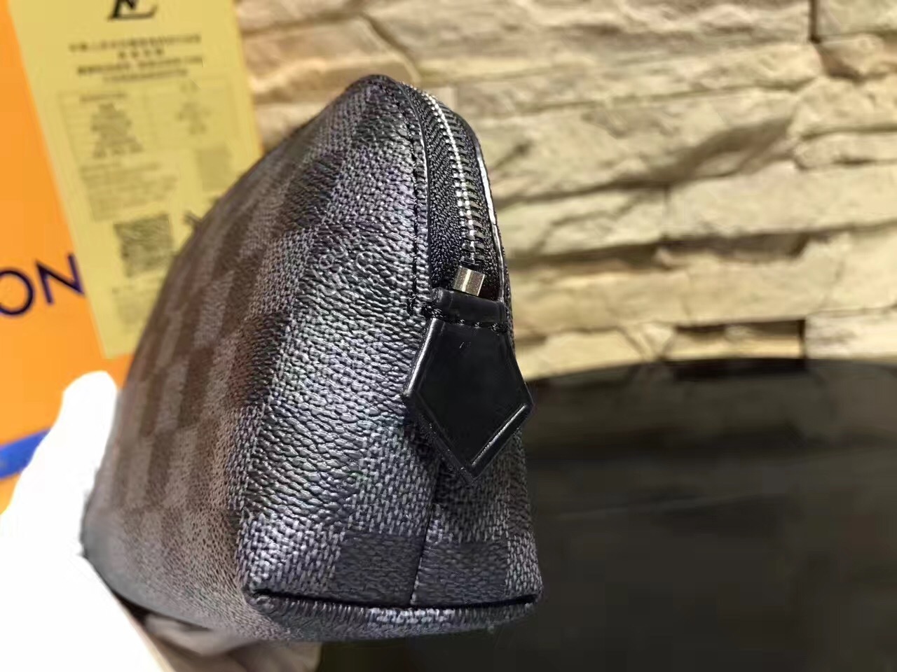 LV Cosmetic Bag M47515 