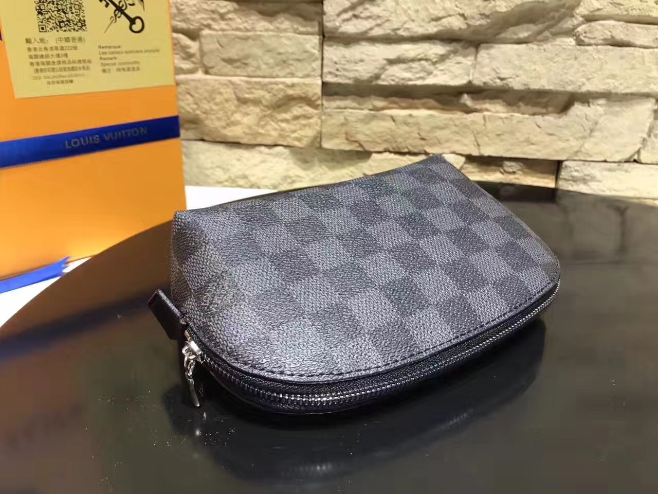 LV Cosmetic Bag M47515 