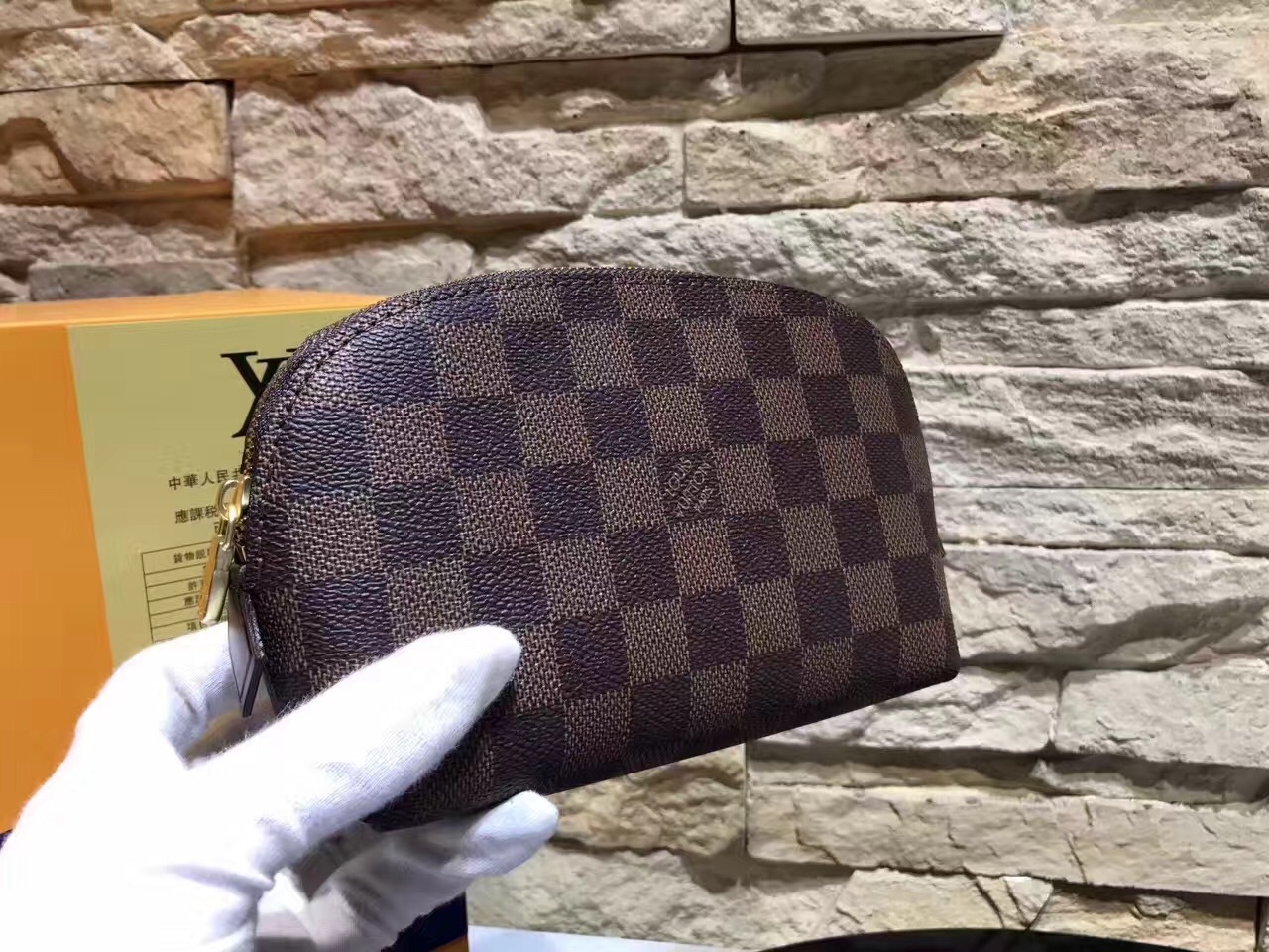 LV Cosmetic Bag M47515 