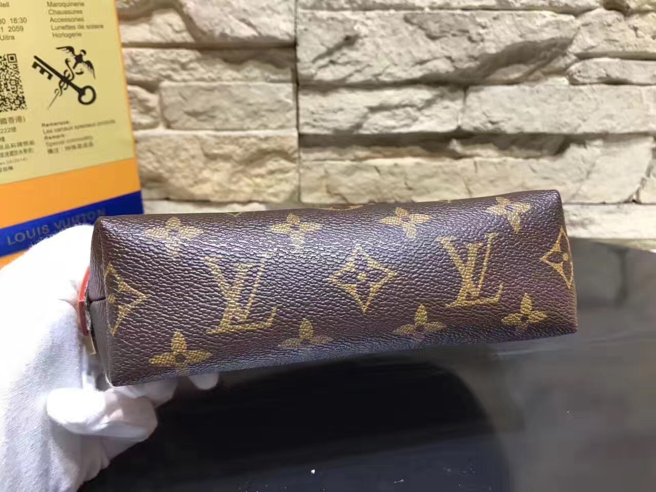LV Cosmetic Bag M47515 