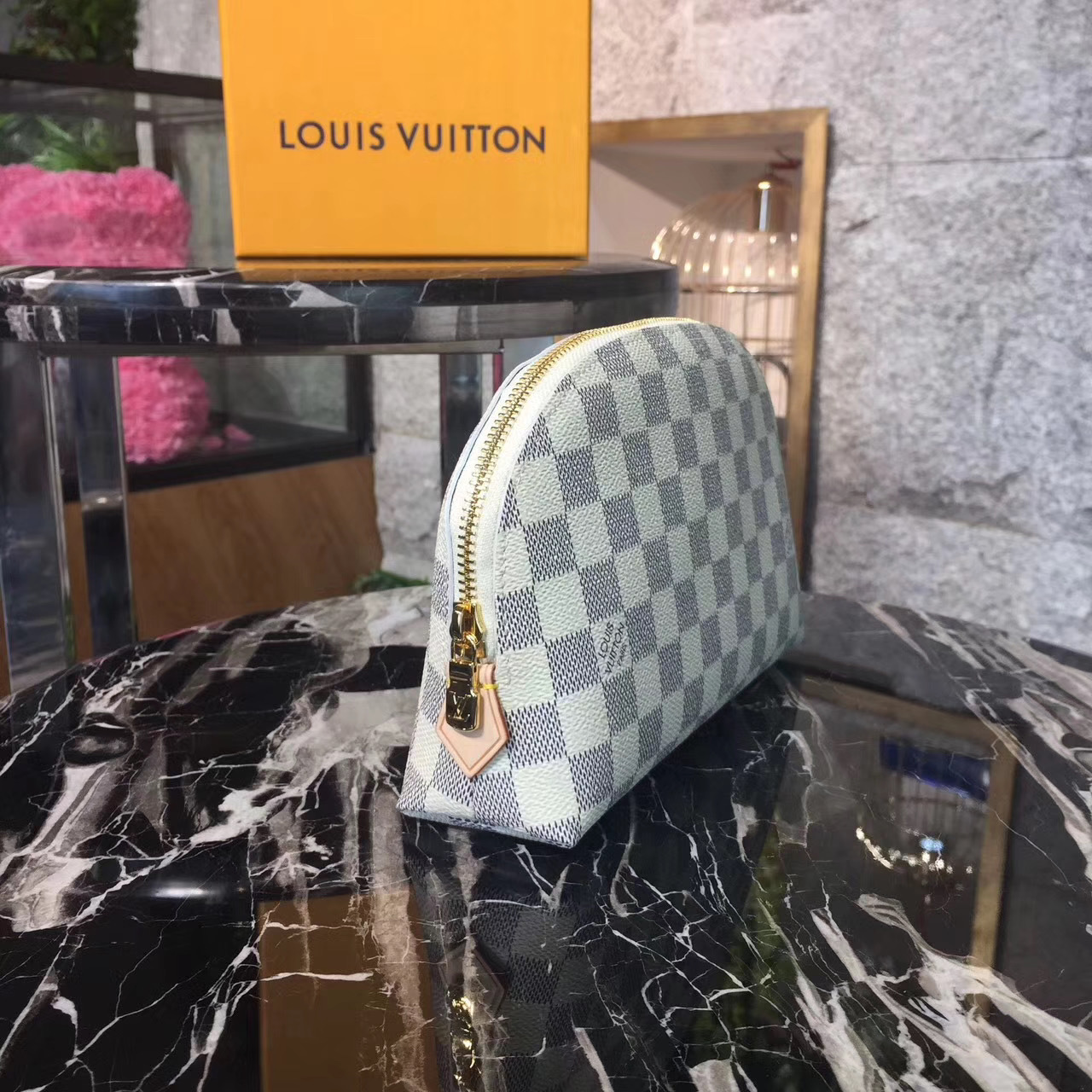 LV COSMETIC POUCH GM M47353HY 
