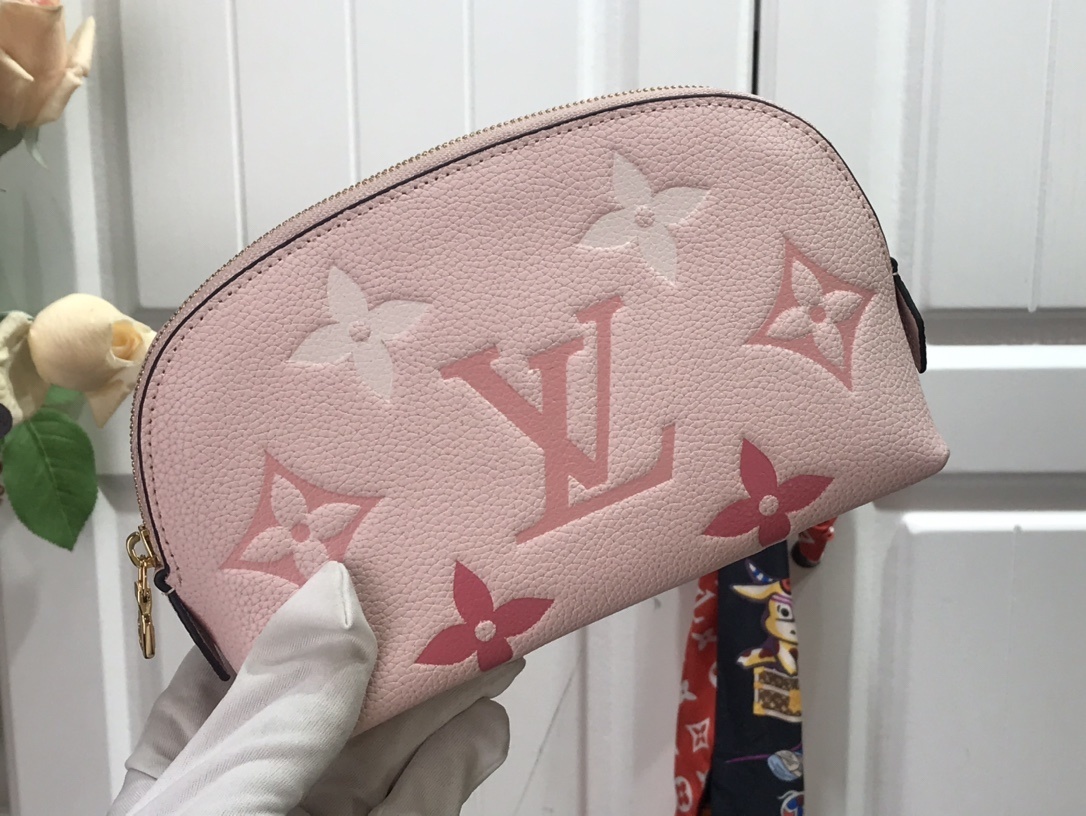 LV COSMETIC POUCH M80502 