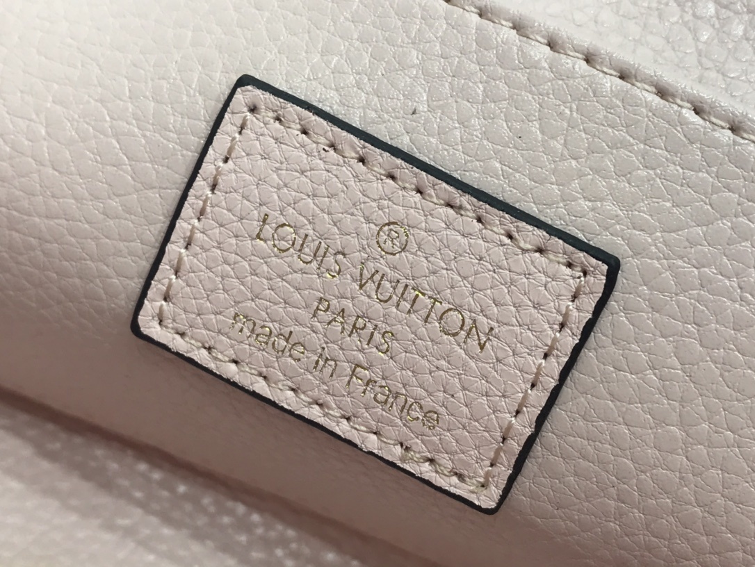 LV COSMETIC POUCH M80502 