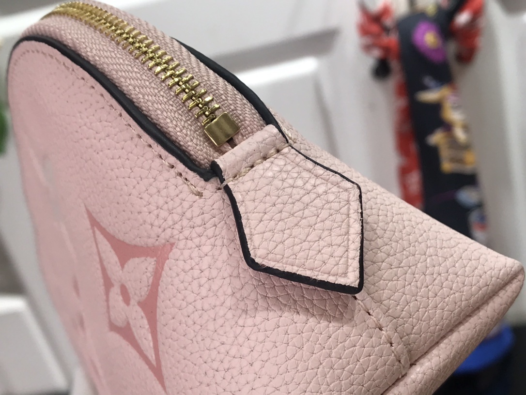 LV COSMETIC POUCH M80502 