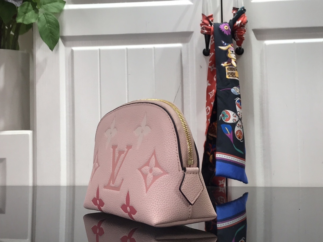 LV COSMETIC POUCH M80502 