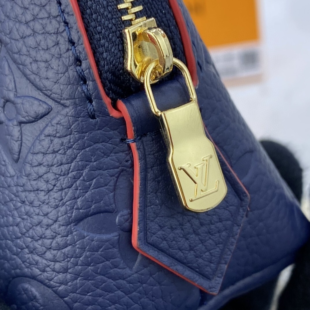 LV COSMETIC POUCH PM M69413