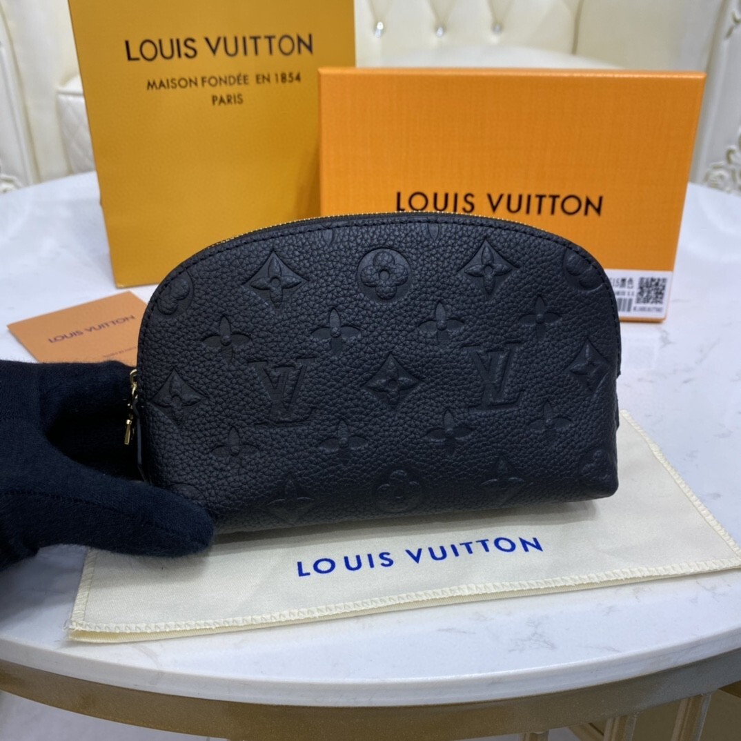 LV COSMETIC POUCH PM M69413