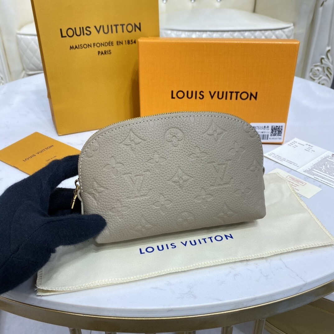 LV COSMETIC POUCH PM M69413