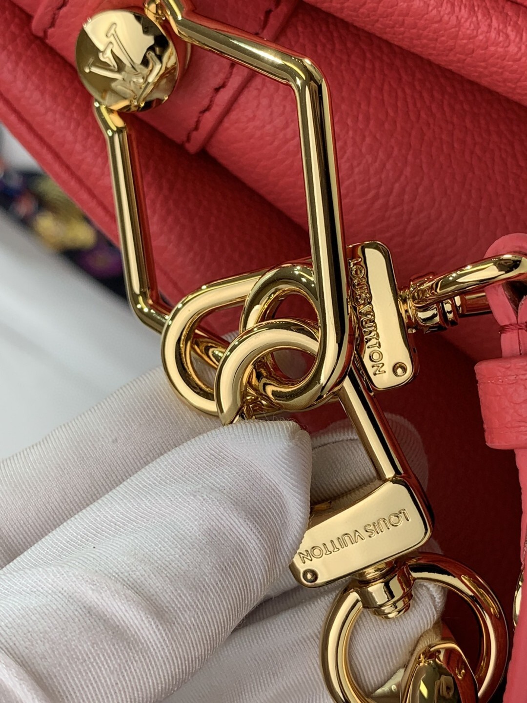 LV COUSSIN BB M20750