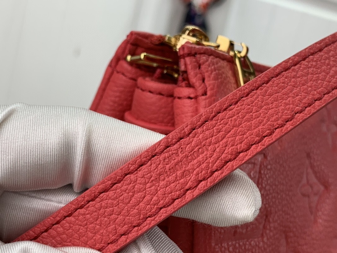 LV COUSSIN BB M20750