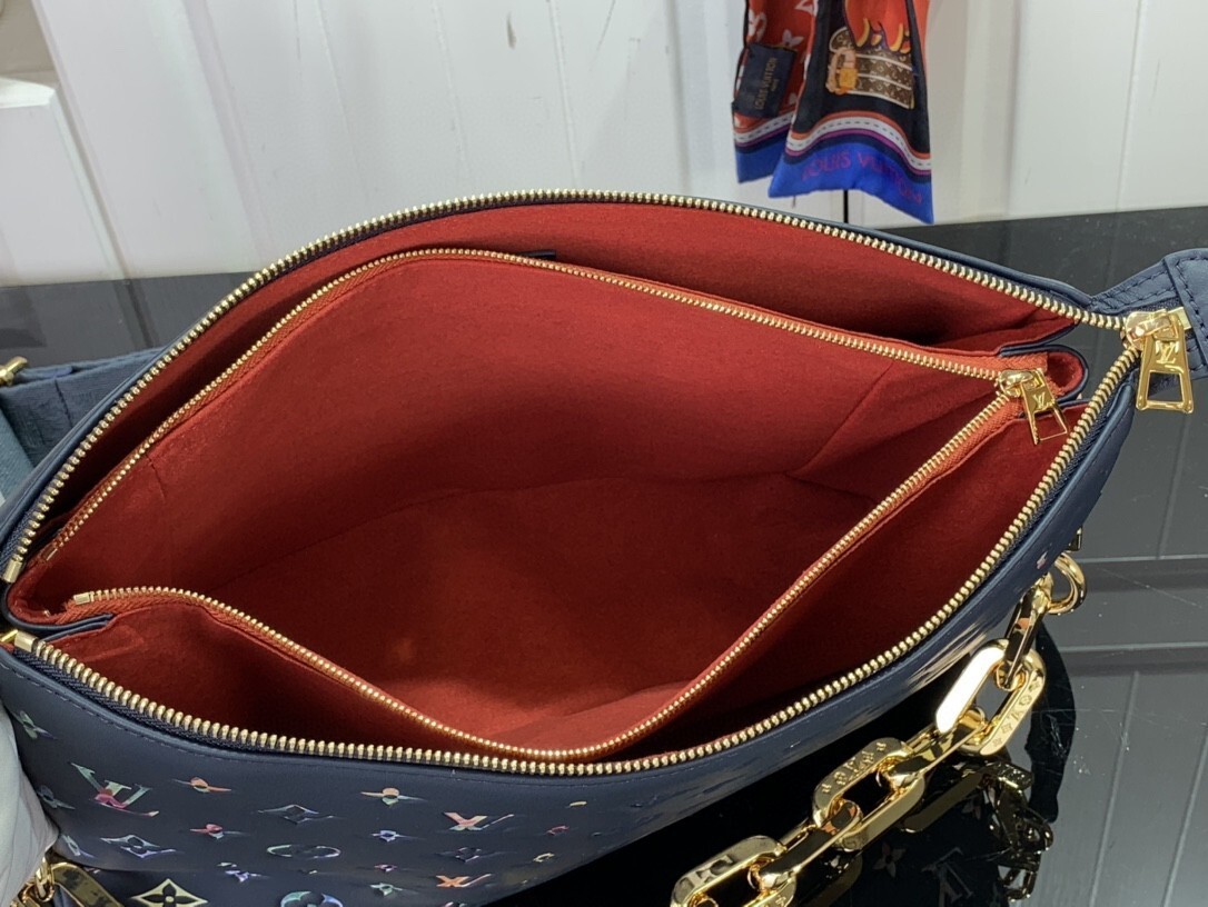 LV COUSSIN MM M21204