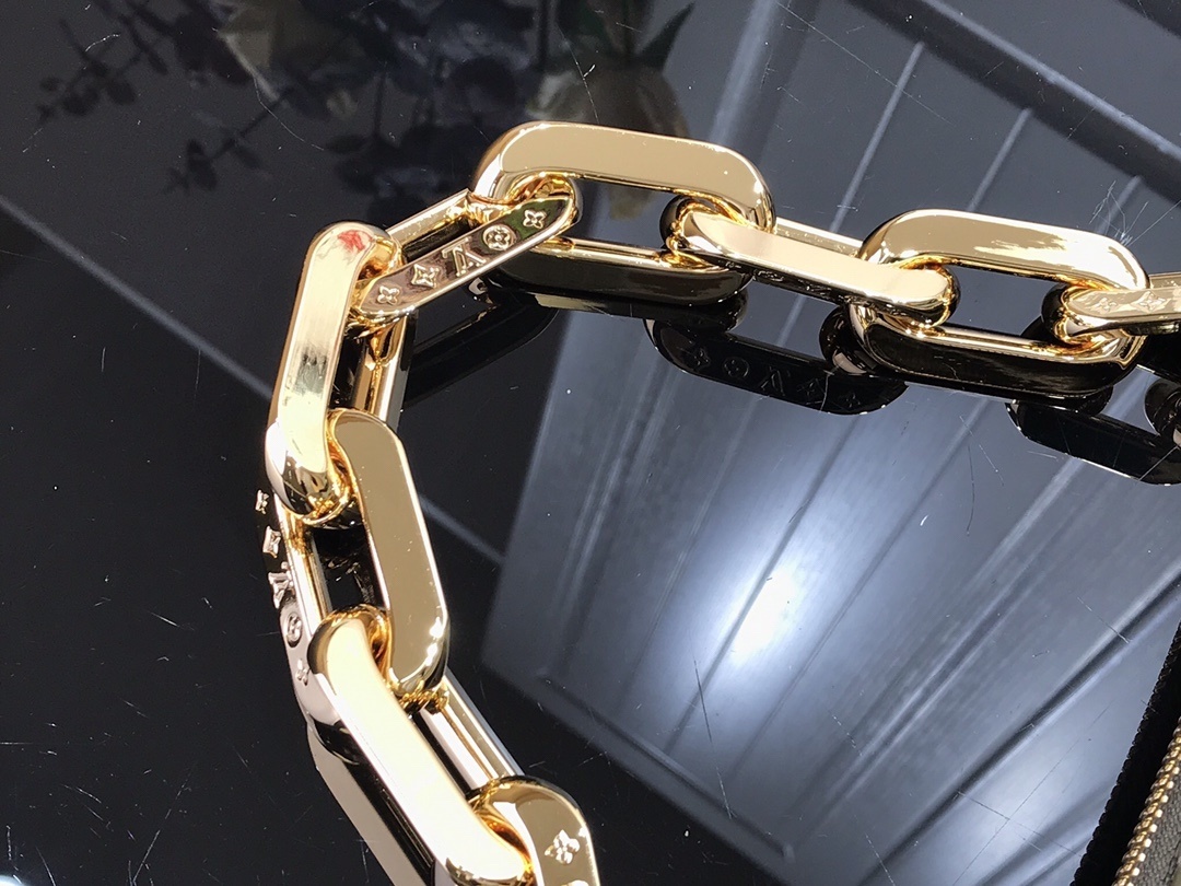 LV COUSSIN MM M57782