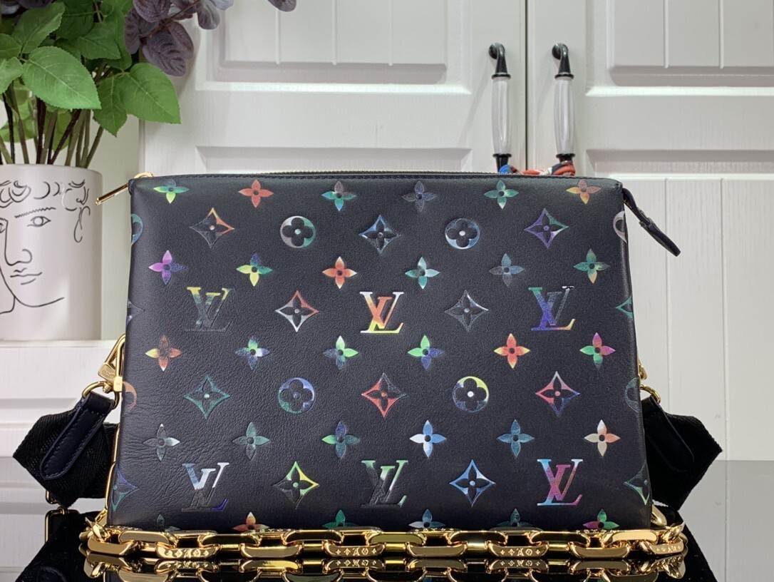 LV COUSSIN PM M21209