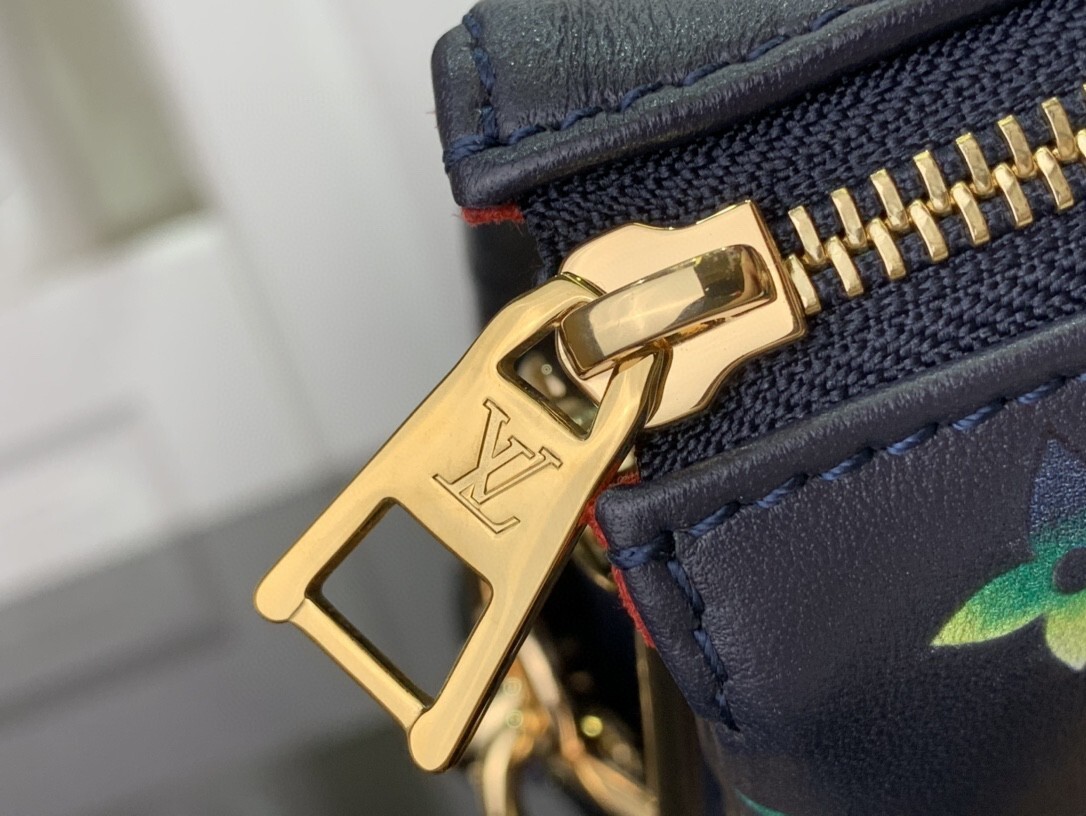 LV COUSSIN PM M21209