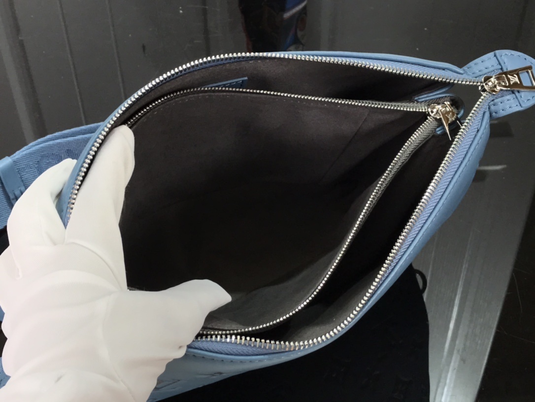 LV COUSSIN PM M58628 