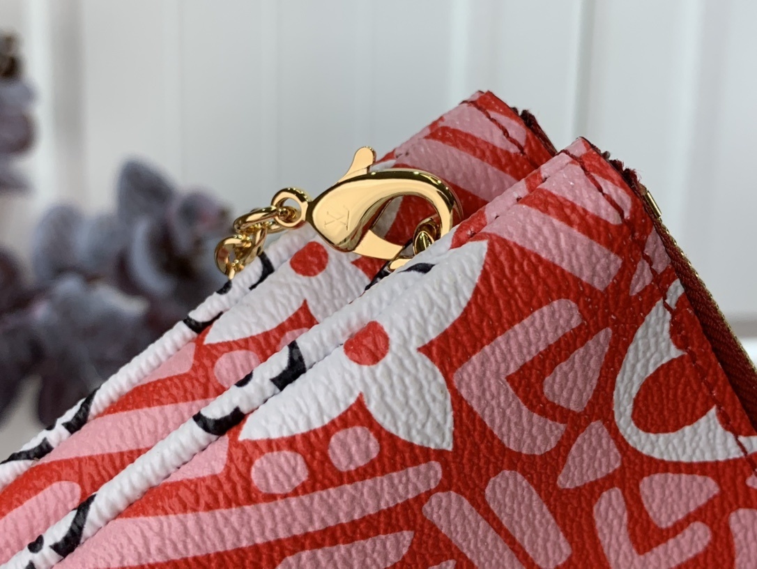 LV CRAFTY DOUBLE ZIP POCHETTE M69488 