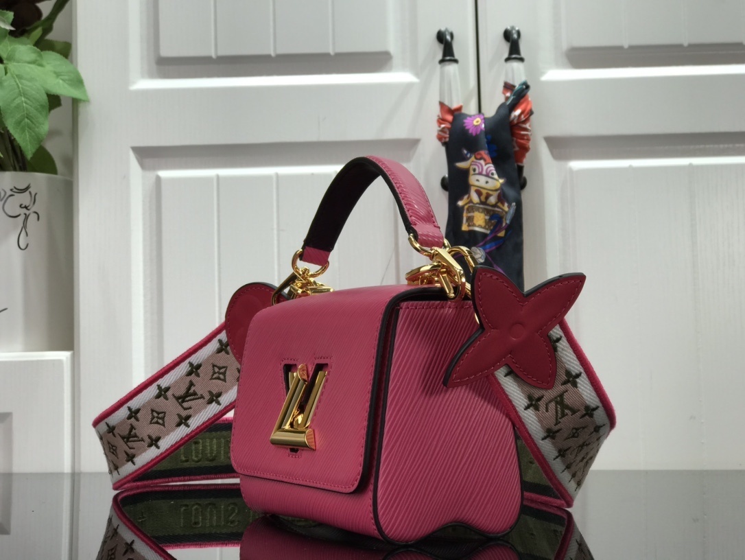 LV CRAFTY TWIST MINI M57063
