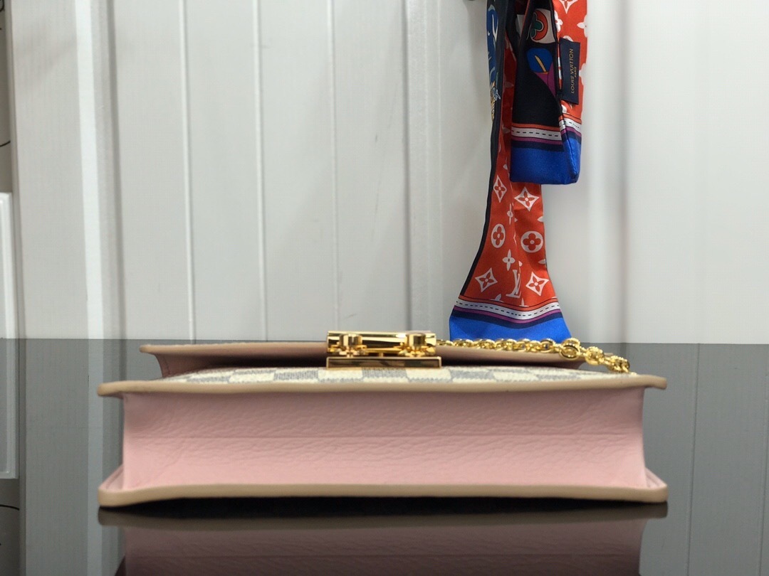 LV CROISETTE CHAIN wallet N60357