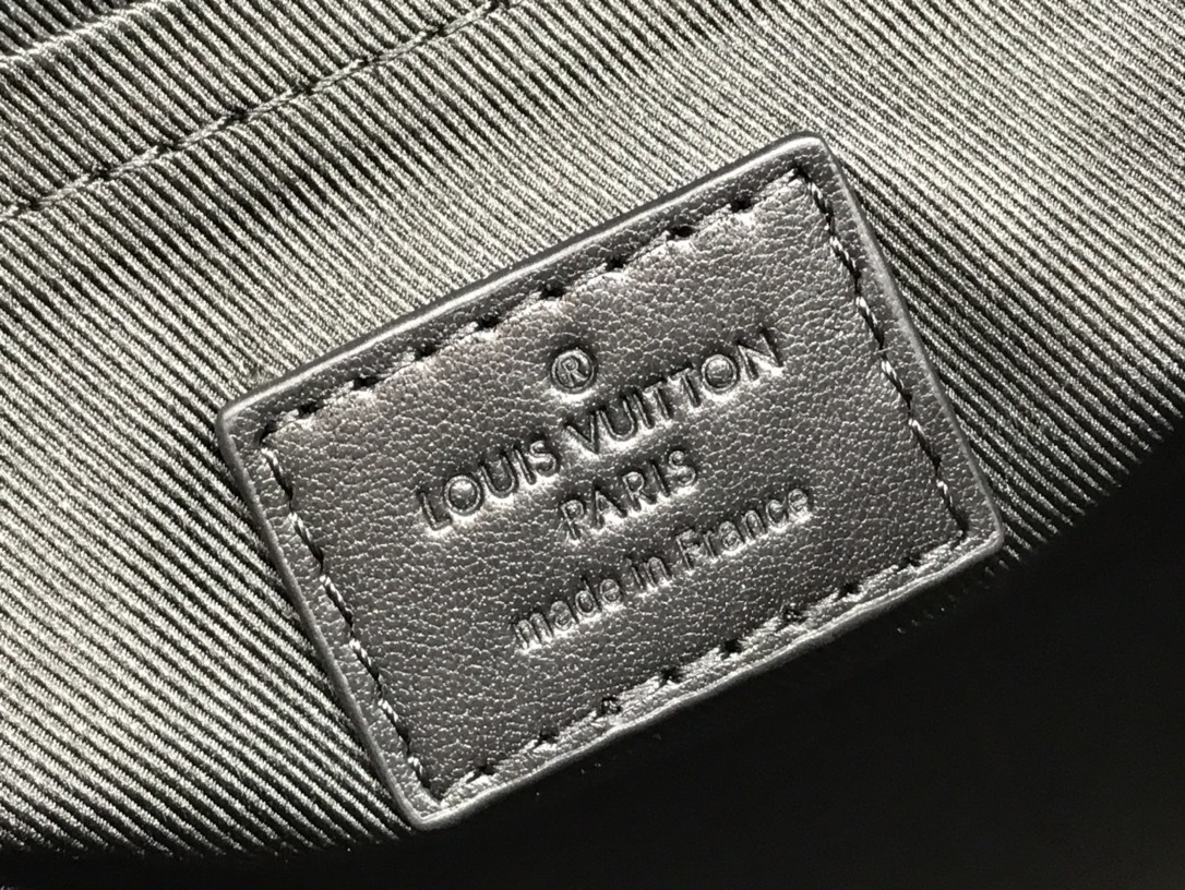 LV CRUISER MESSENGER M57966 