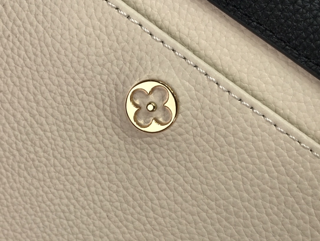 LV CRUISER PM M57934 