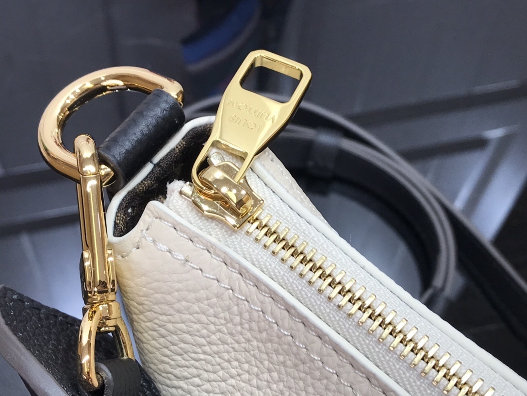 LV CRUISER PM M57934 