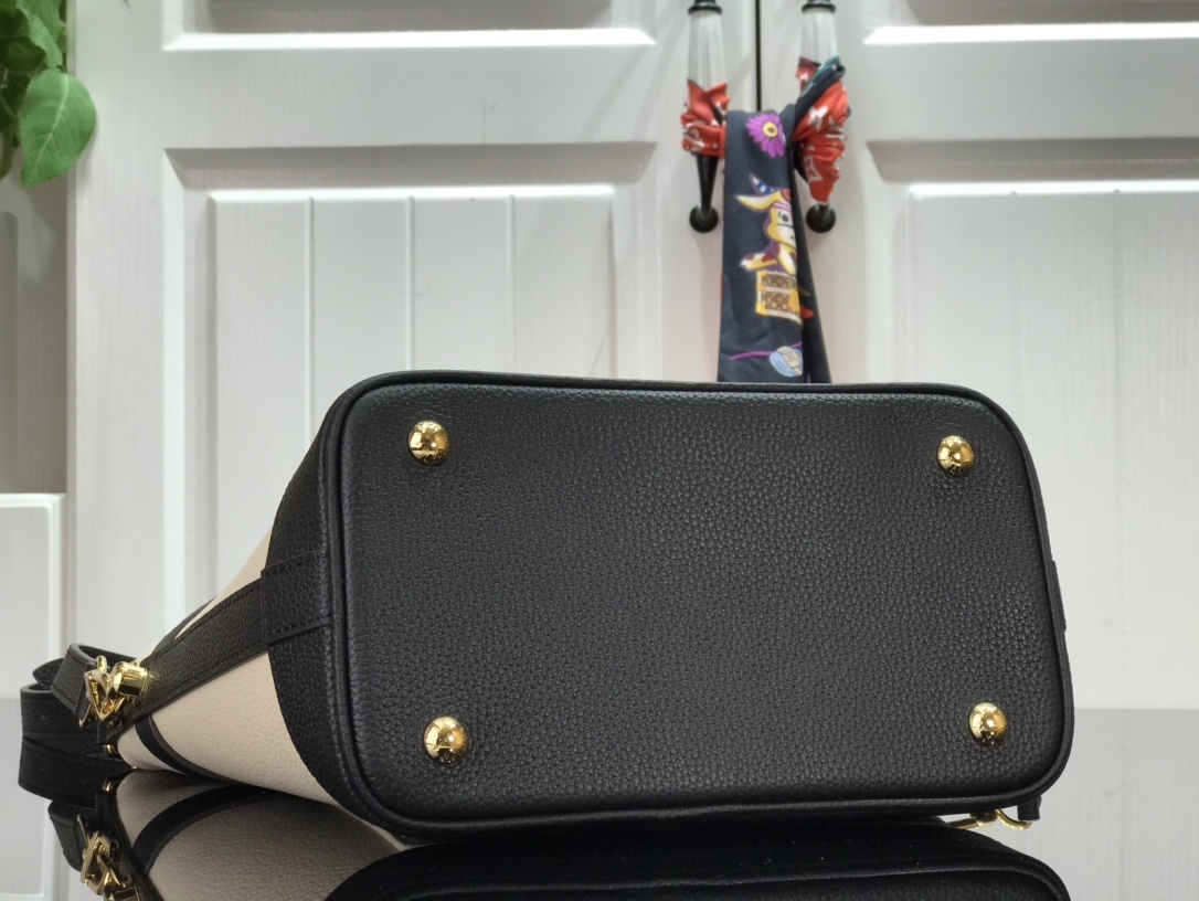 LV CRUISER PM M57934 