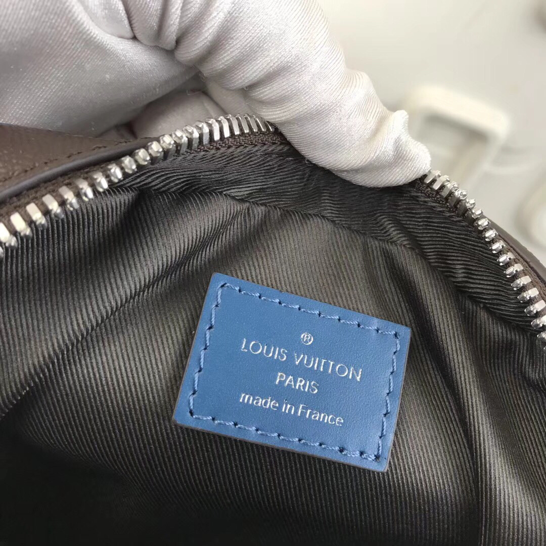 LV DANUBE SLIM M51460