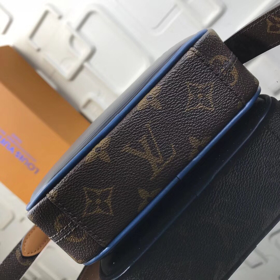 LV DANUBE SLIM M51460