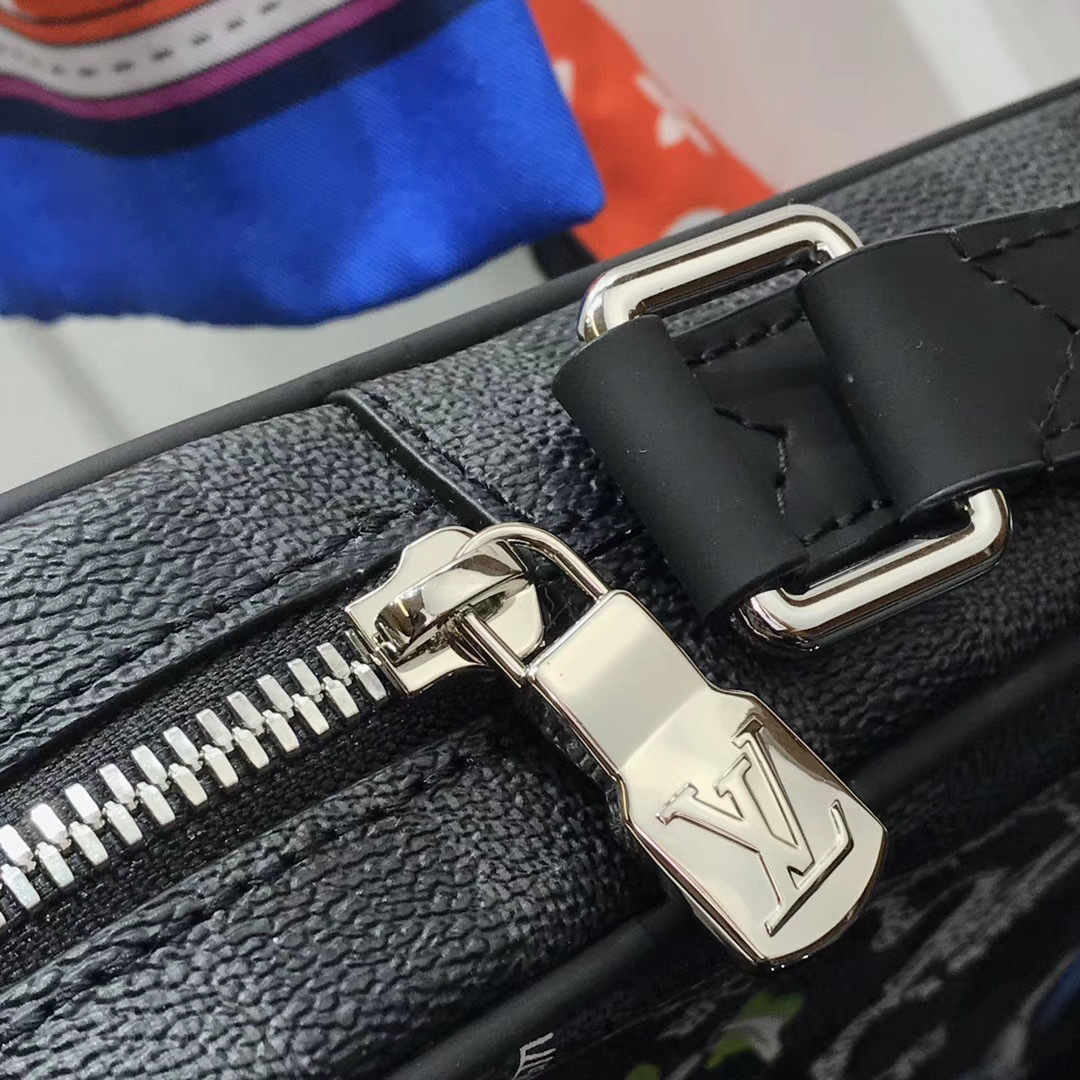 LV DANUBE SLIM PM M51460