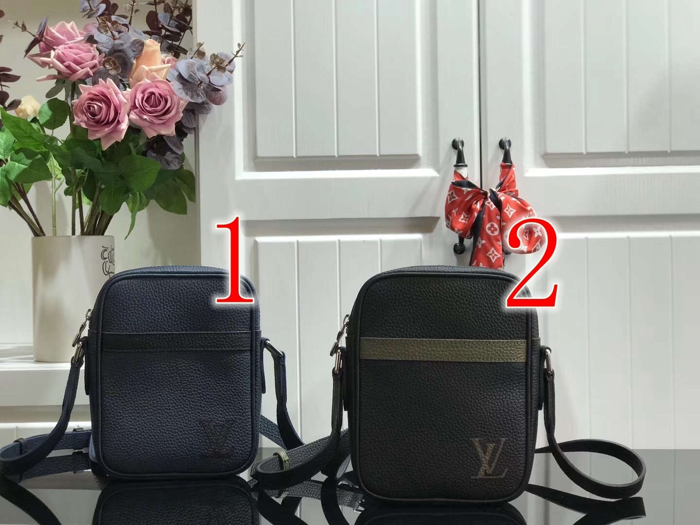 LV DANUBE SLIM PM M55168