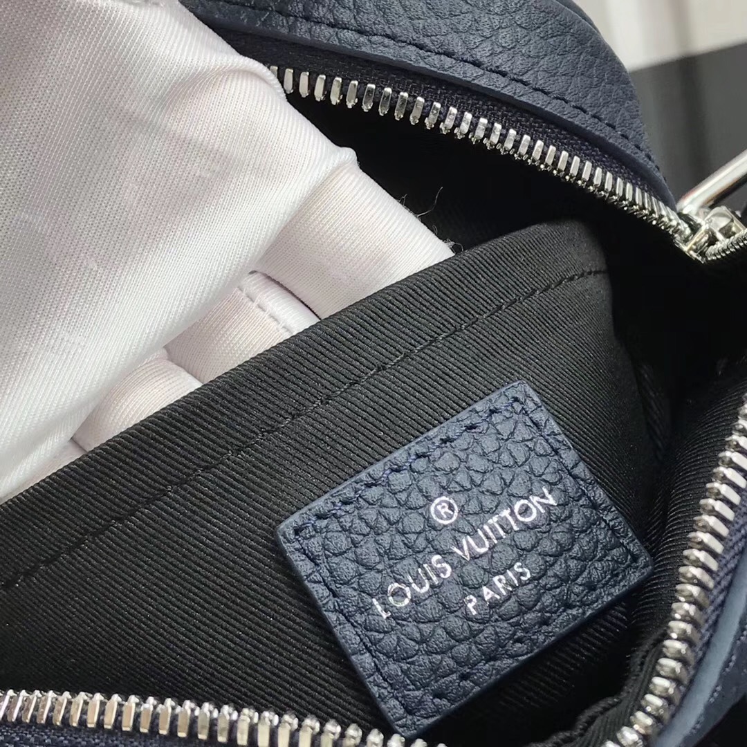 LV DANUBE SLIM PM M55168