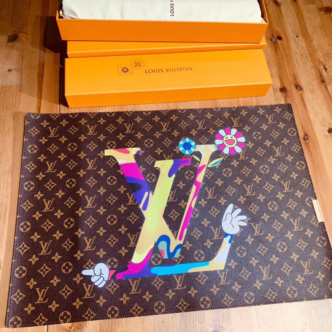 LV Dask mat 111101B
